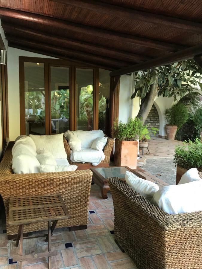 Villa With Heated Pool And Jacuzzi Close To Puerto Banus And Beach إِستيبونا المظهر الخارجي الصورة